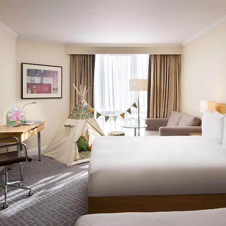 Hilton Northampton Hotel Εξωτερικό φωτογραφία