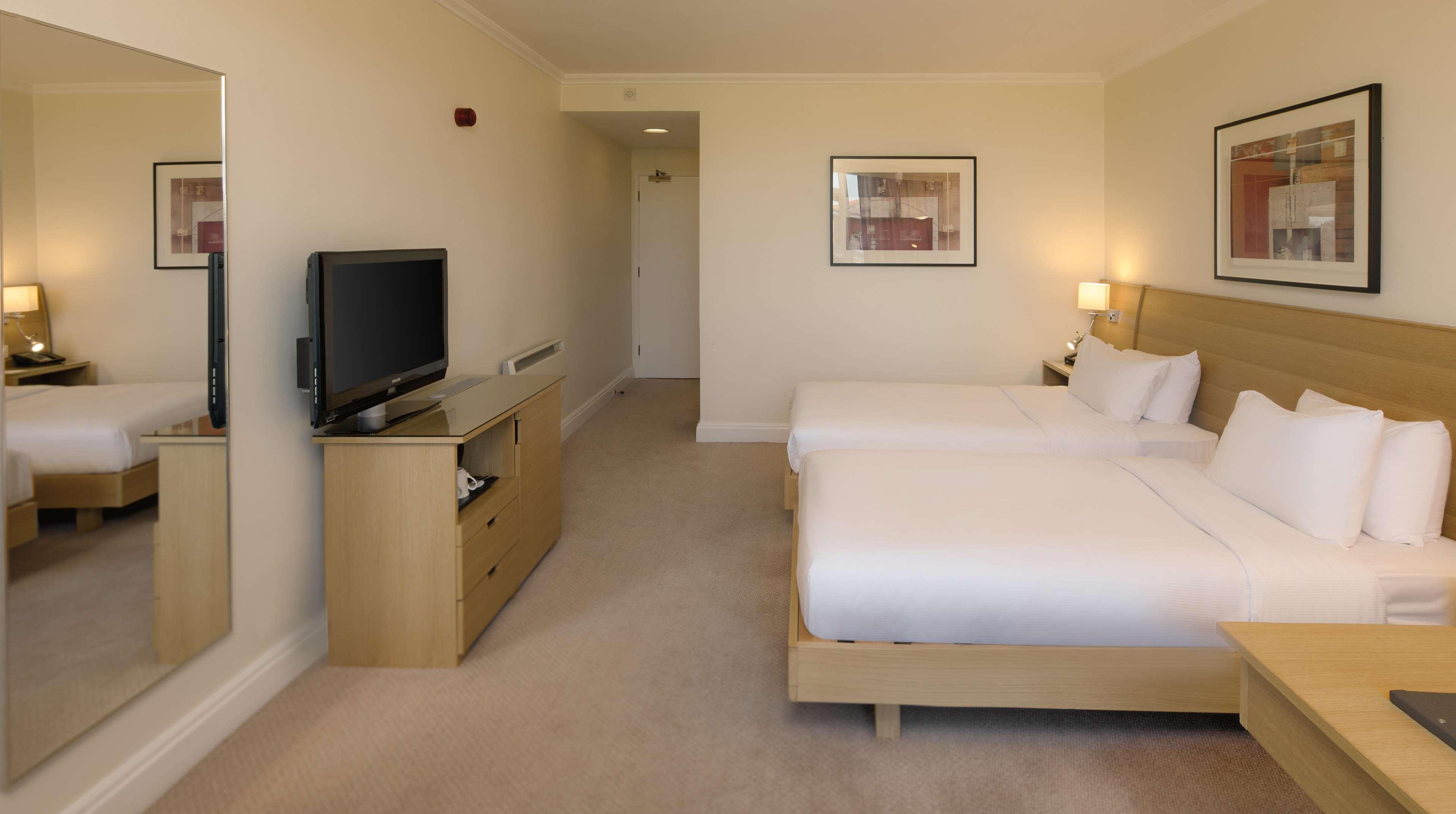 Hilton Northampton Hotel Εξωτερικό φωτογραφία