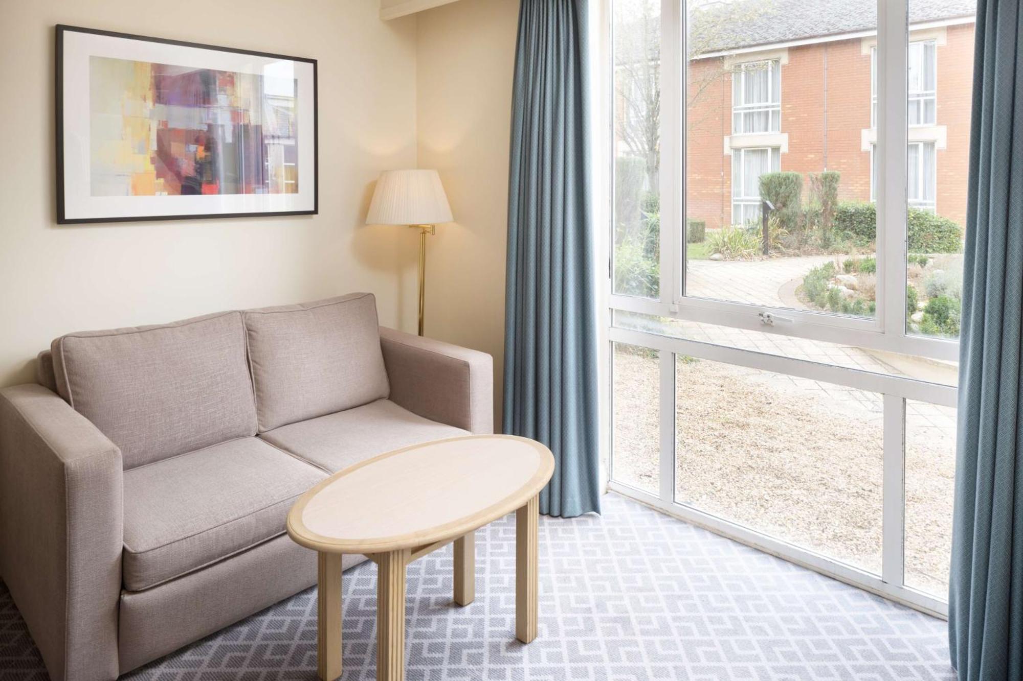 Hilton Northampton Hotel Εξωτερικό φωτογραφία