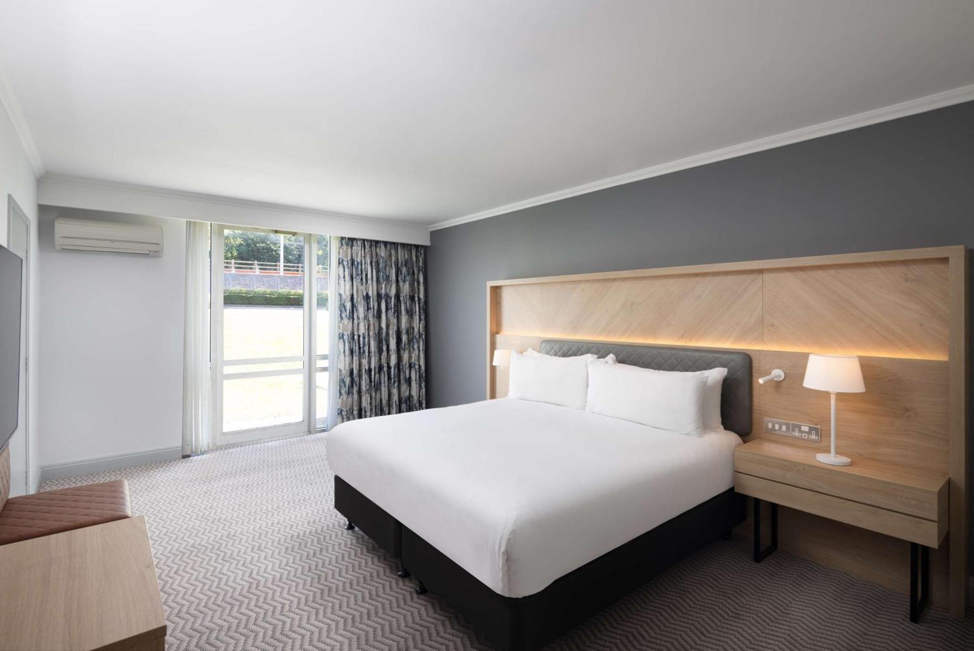 Hilton Northampton Hotel Εξωτερικό φωτογραφία
