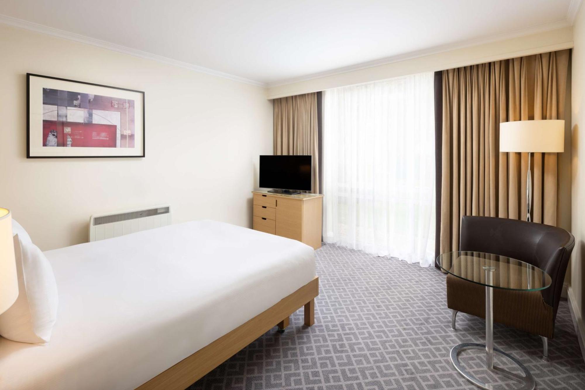 Hilton Northampton Hotel Εξωτερικό φωτογραφία